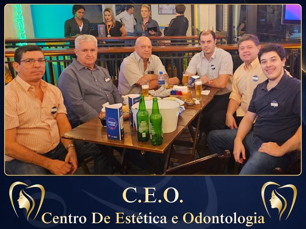 Aula de Implantes SIN

Os Drs. Carlos Sanches, João Sant’Anna e Pedro Sanches participaram de uma aula sobre os sistemas de implantes da SIN, ampliando conhecimentos técnicos e conhecendo as soluções utilizadas pela marca.

Bauru/SP